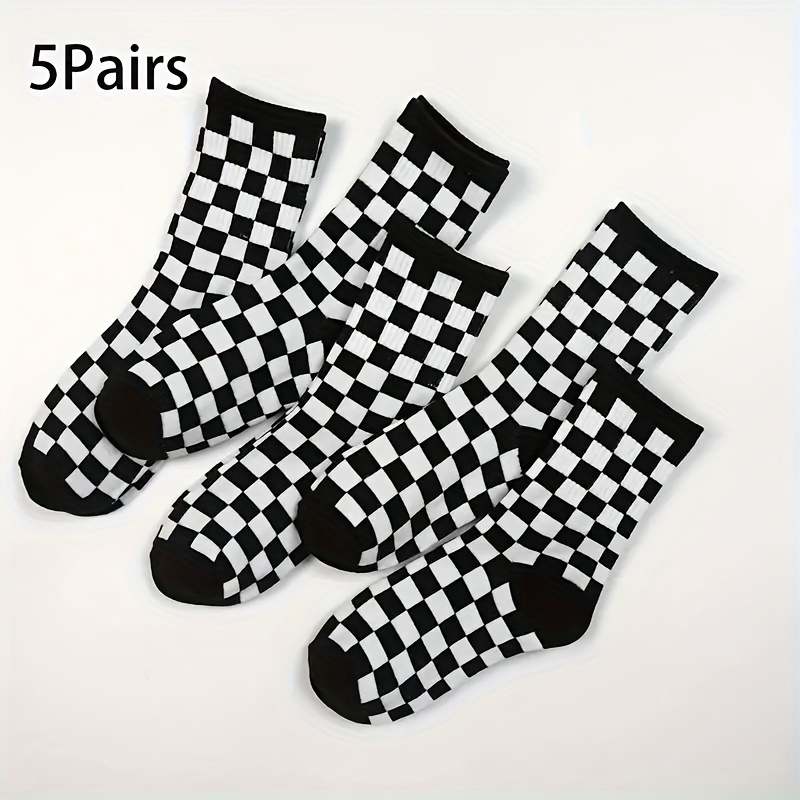 E-shop Stilvolle schwarz-weiße karierte Socken bis zur Wade, weich und bequem, vielseitig für den täglichen Gebrauch als modisches Accessoire