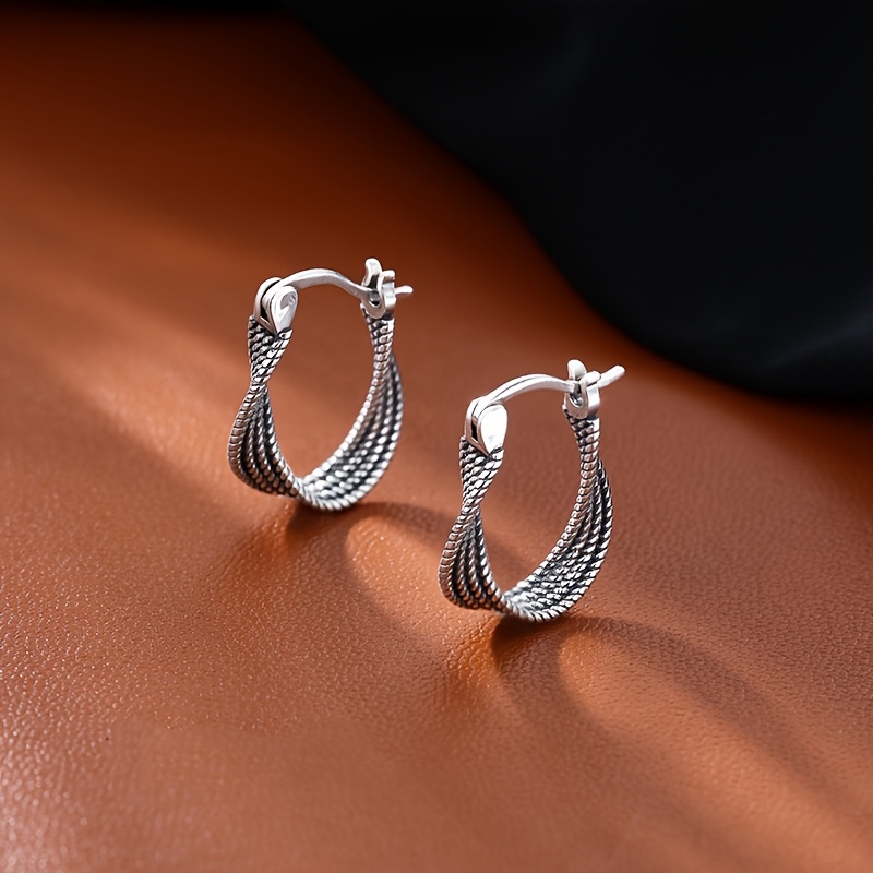 1 Pair Of Women's Fashion Hoop Earrings, Retro Minimalist Twisted Rope Earrings, Nickel-free Electroplating, Copper Material Exquisite Jewelry, Suitable For Daily Wear And As Gifts
