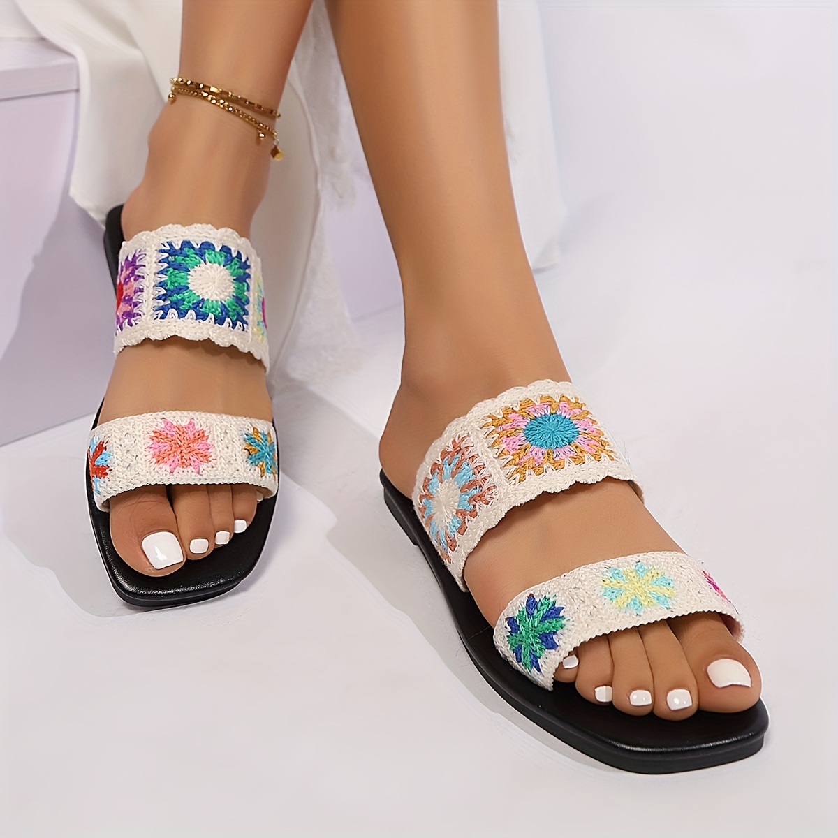 Women's Colorful Lace Crochet Handmade Bohemian Country Style Decorative  Slippers Travel Beach Flat Sandals Vacation Women's