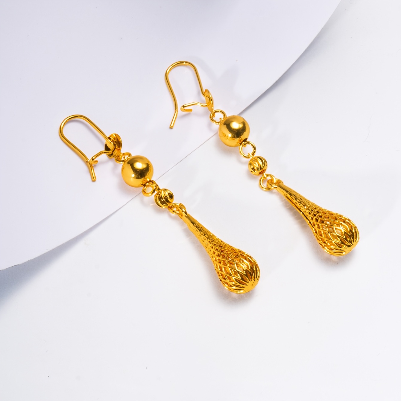 

Elegant French-inspired Teardrop Hollow Dangle Earrings - 24k Gold Plated Copper, For & Vacation Wear