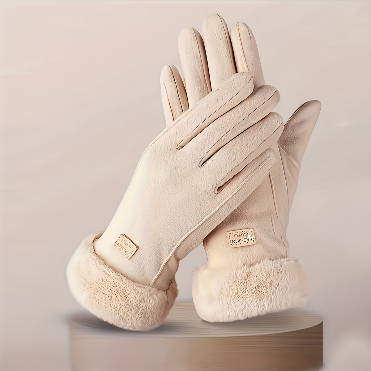 

Women's Warm Touchscreen Gloves - Plush Lined Full Finger Winter Gloves, Polyester, Knitted