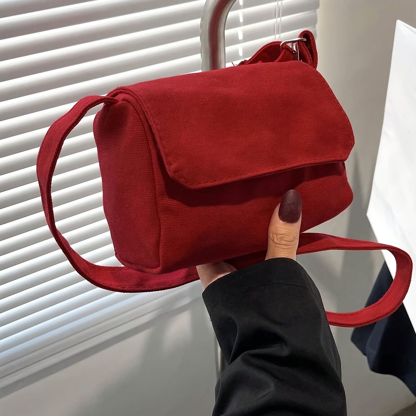 TEMU Fashionable Mini Shoulder Bag, Lightweight Nylon Crossbody Bag, Women's Casual Outdoor Bag, Stylish Nylon Mini Shoulder Bag For For Daily And