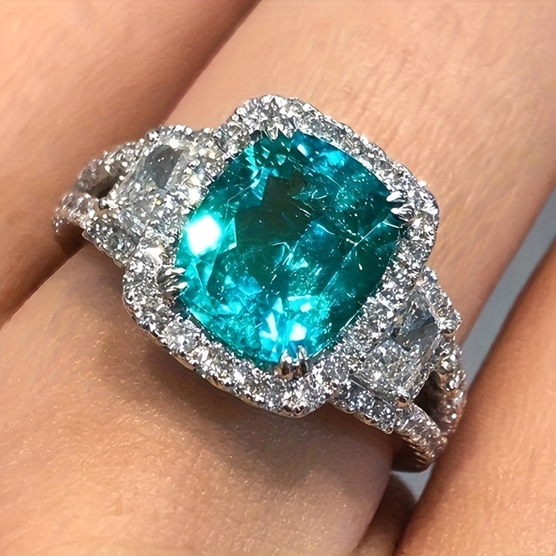 Image of A Luxurious And Elegant Ultra-sparkly Synthetic Zirconia Bezel Small Synthetic Zirconia Full Vintage Design Ring