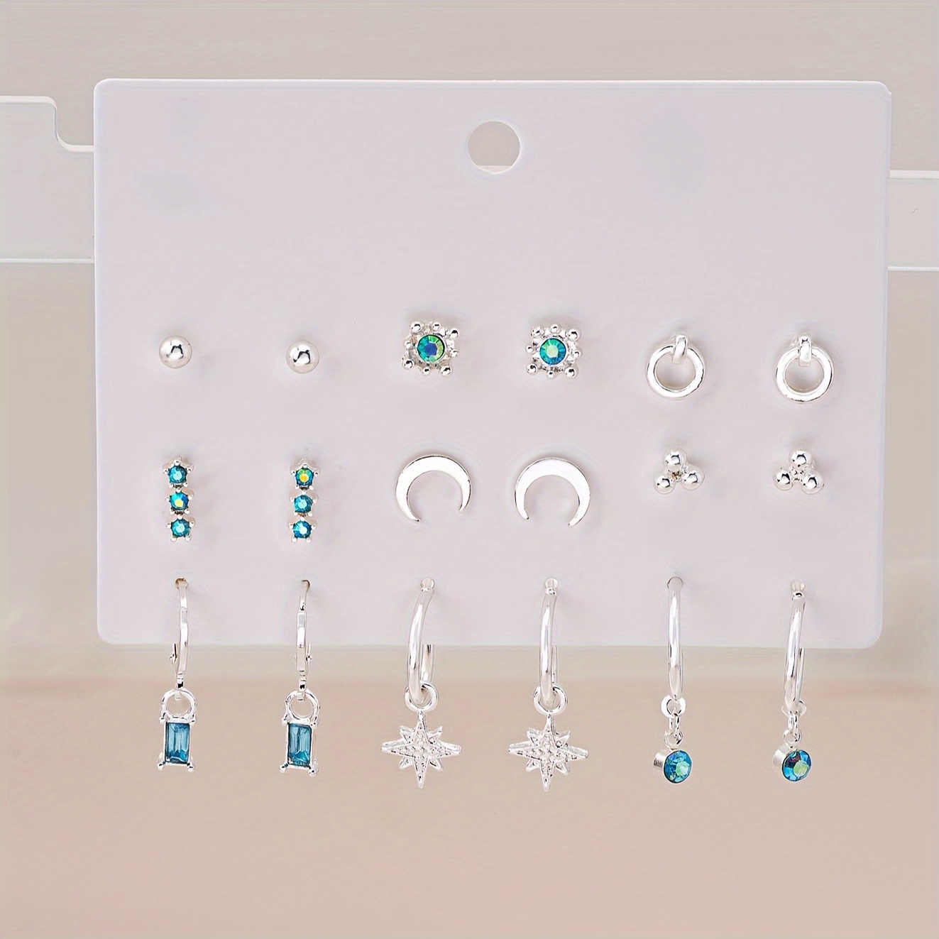E-shop 9 Paar modische, exquisite schlichte Steckerohrringe im europäischen amerikanischen akademischen Stil mit Mond- Stern-Designs, geeignet für den
