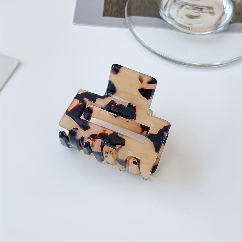 Acetic Acid Small Square Claw Fixed Bangs