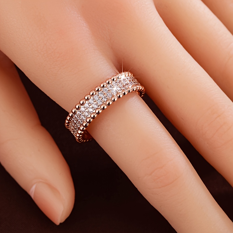 Women's Simple Beaded Edge Design Synthetic Zirconia Ring Set