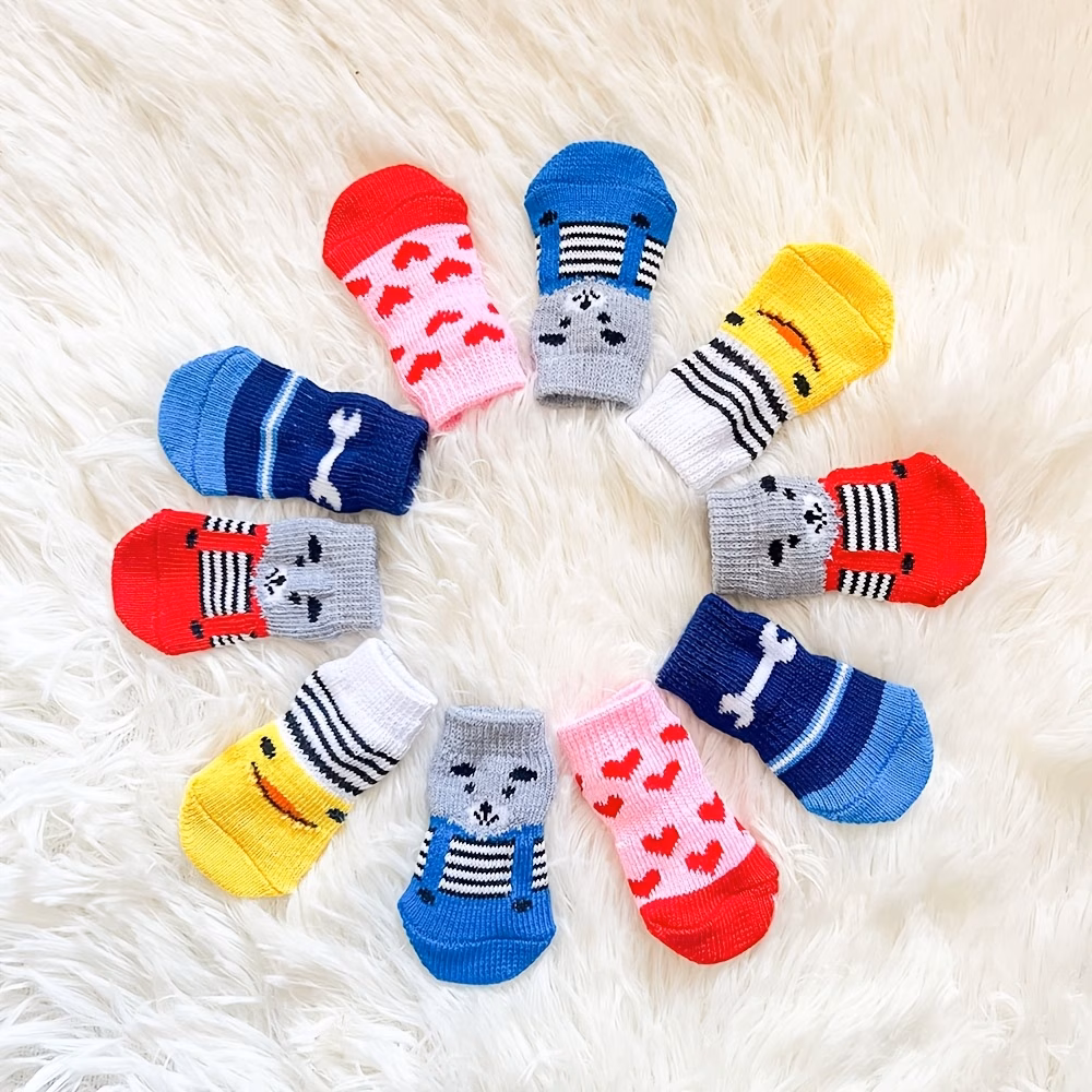4pcs cute cartoon mixed color pet socks suitable for mini and toy breeds polyester fiber comfortable pet shoes indoor use paw protectors Product details 3