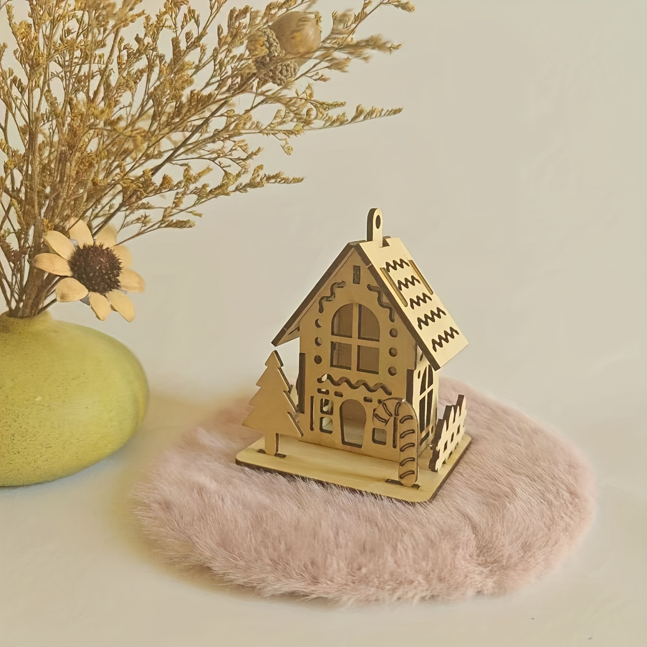 TEMU 1pc, 3d Embossed Premium Material Christmas , Mini Decorative Pendant