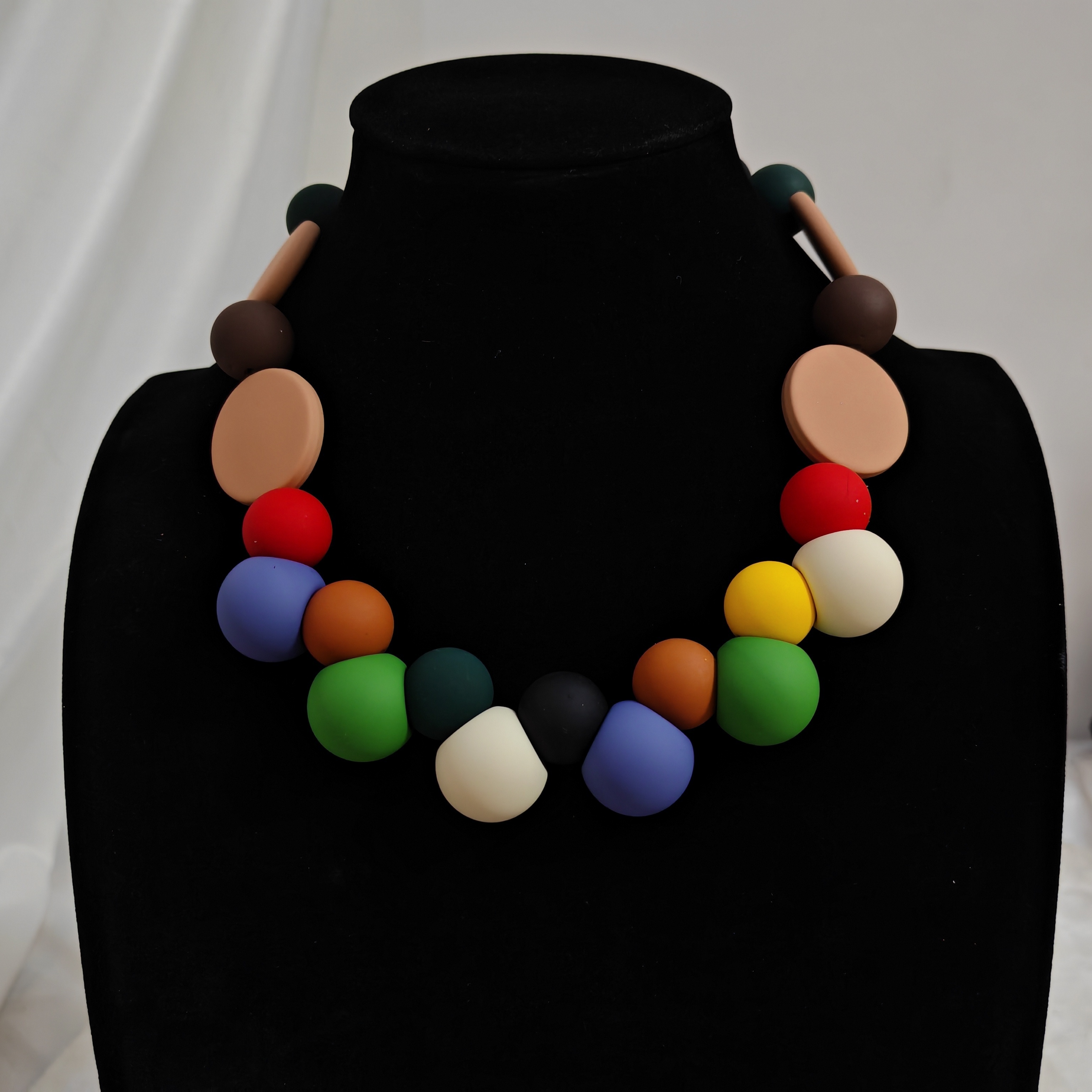 

Collier en caoutchouc vintage exagéré couleur clown style ethnique style bohème féminin chaîne de pull