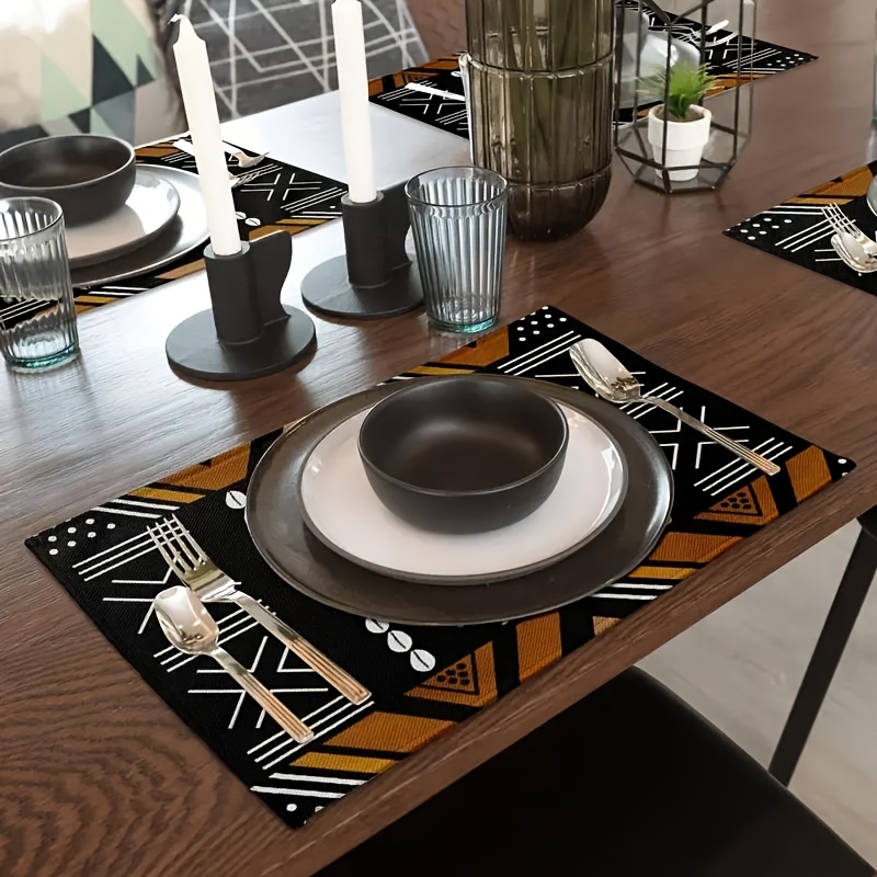 

Ensemble de 4 plaques de table africaines, en polyester tissé carré, lavables en machine, à la décoloration, pour la décoration de et de , 100% polyester