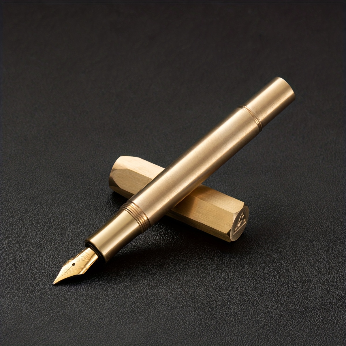 TEMU Luxurious Vintage Calligraphy Fountain Pen With A 0.5mm Fine Iridium Nib, Made Of Pure Brass. A Perfect Retro Gift For Men And Women, Suitable