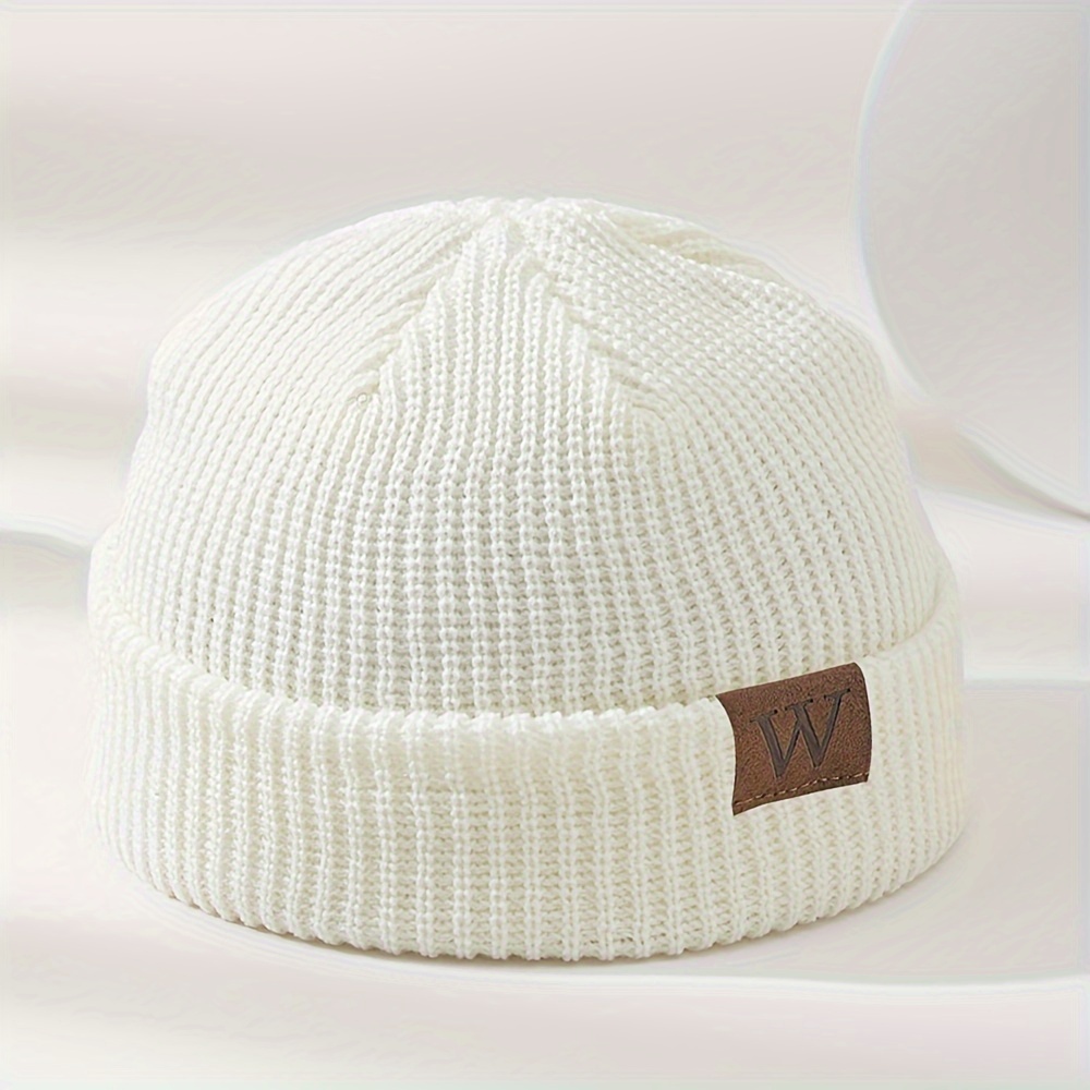 Image of A Simple And Versatile Knitted Beanie For Teenagers, Suitable For Autumn And Winter, Fashionable And Warm