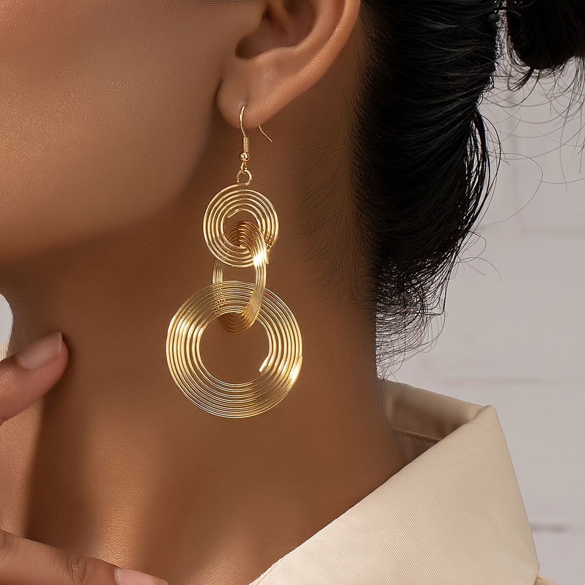 Image of A Pair Of Metal Circle Earrings Exaggerated Retro Large Circle Long Earrings Women