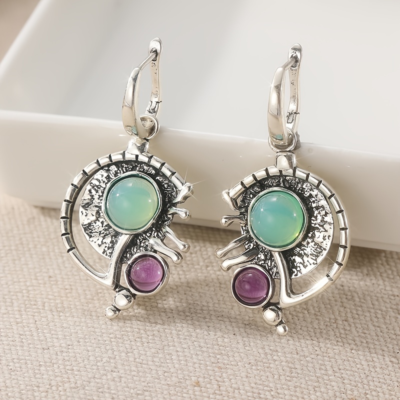 E-shop Böhmische Ethno-Style Asymmetrische Ohrringe Damen Ethno Synthetische Rote Blaue Edelstein Statement Ohrringe Geschenk Neuer Schmuck