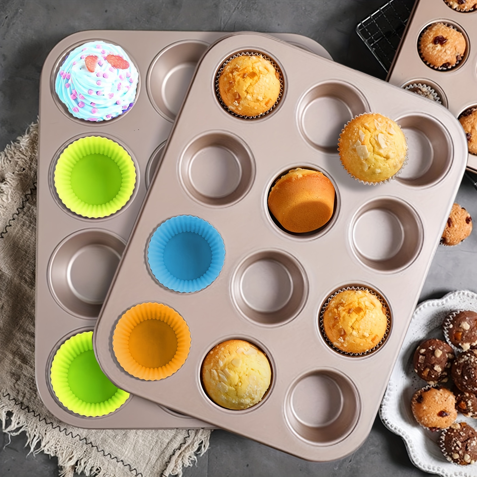 

1pc, 12-cup Non-stick Muffin Pan With Cupcake Liners, Mini Cake Baking Tray, Metal Bakeware For Oven Use, Home Kitchen Essentials