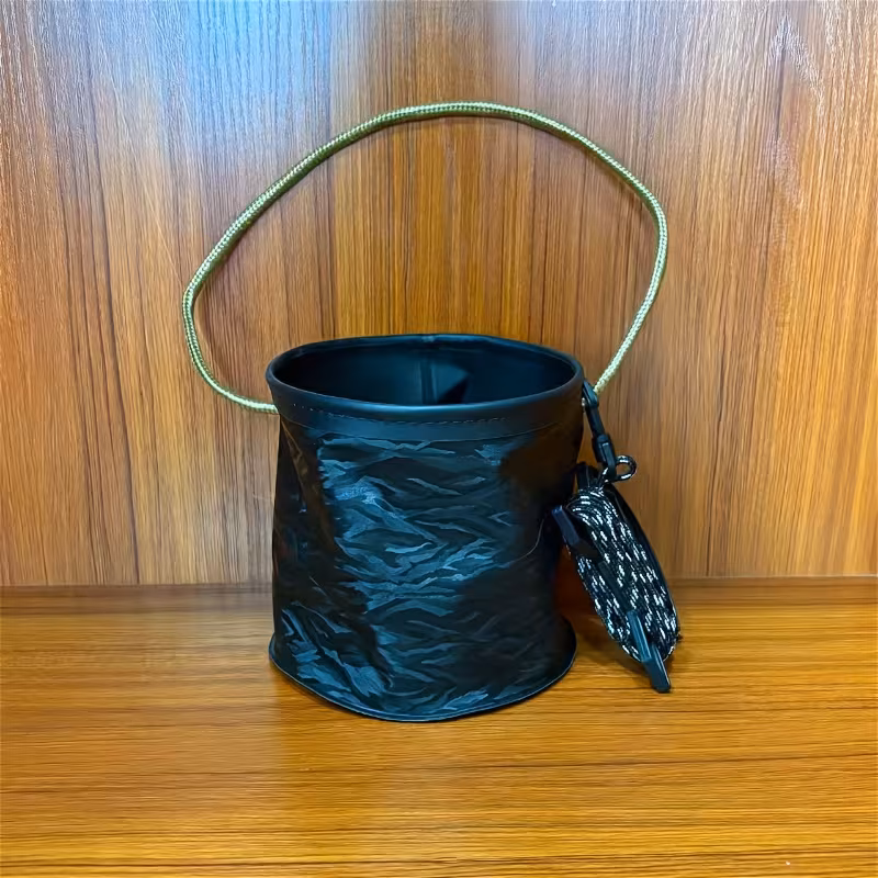 one piece of a collapsible bucket with a 3 a portable plastic container suitable for activities like camping and fishing ideal for live bait and folded for use bathroom or patio Product details 6
