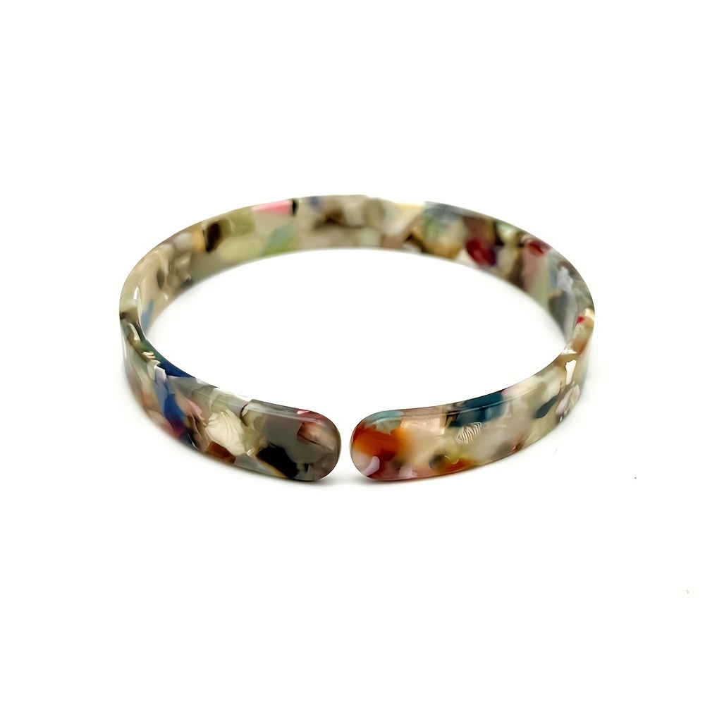 Elegant Leopard Print Acrylic Cuff Bracelet For Women - Lightweight, Multiple Colors , Casual Attire, For Autumn