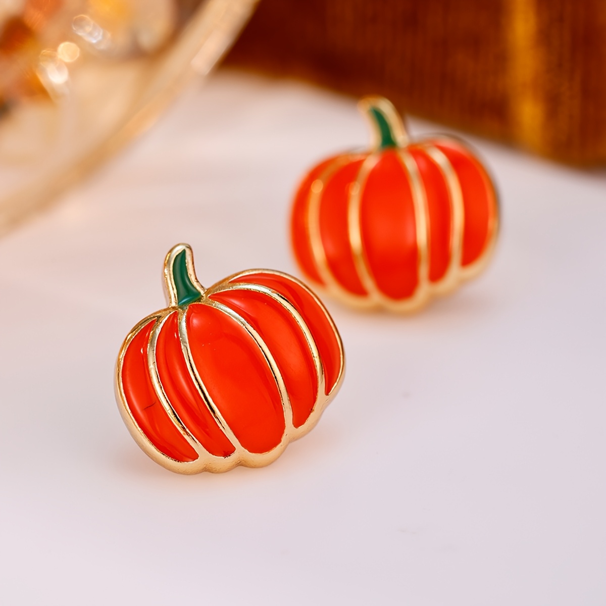 Pumpkin Stud Earrings with Synthetic Zircon, Light Luxury