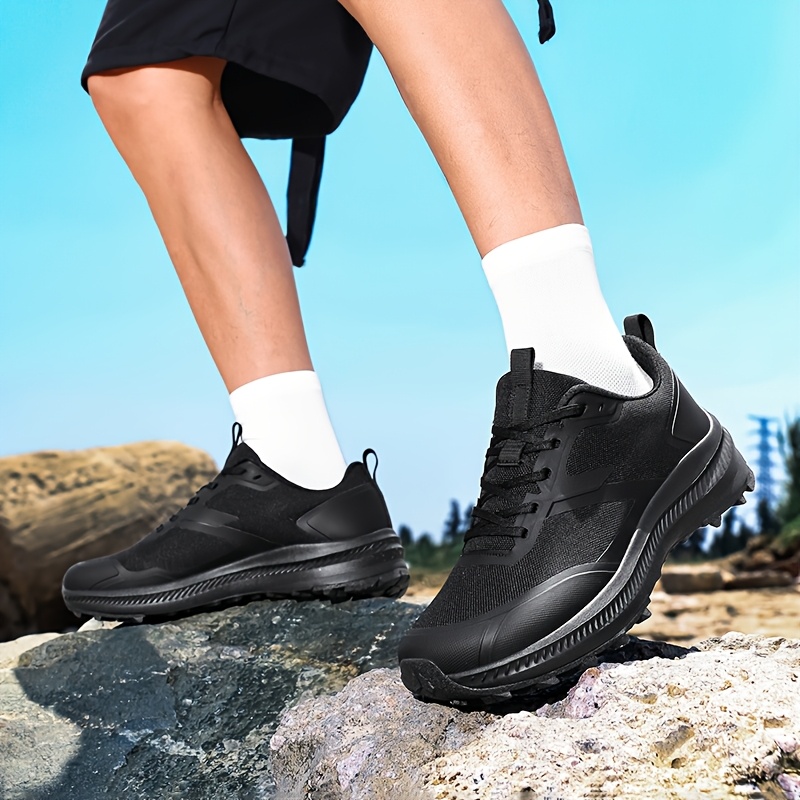Outdoor Breathable Wide-Toe Large-Size Hiking Sneakers