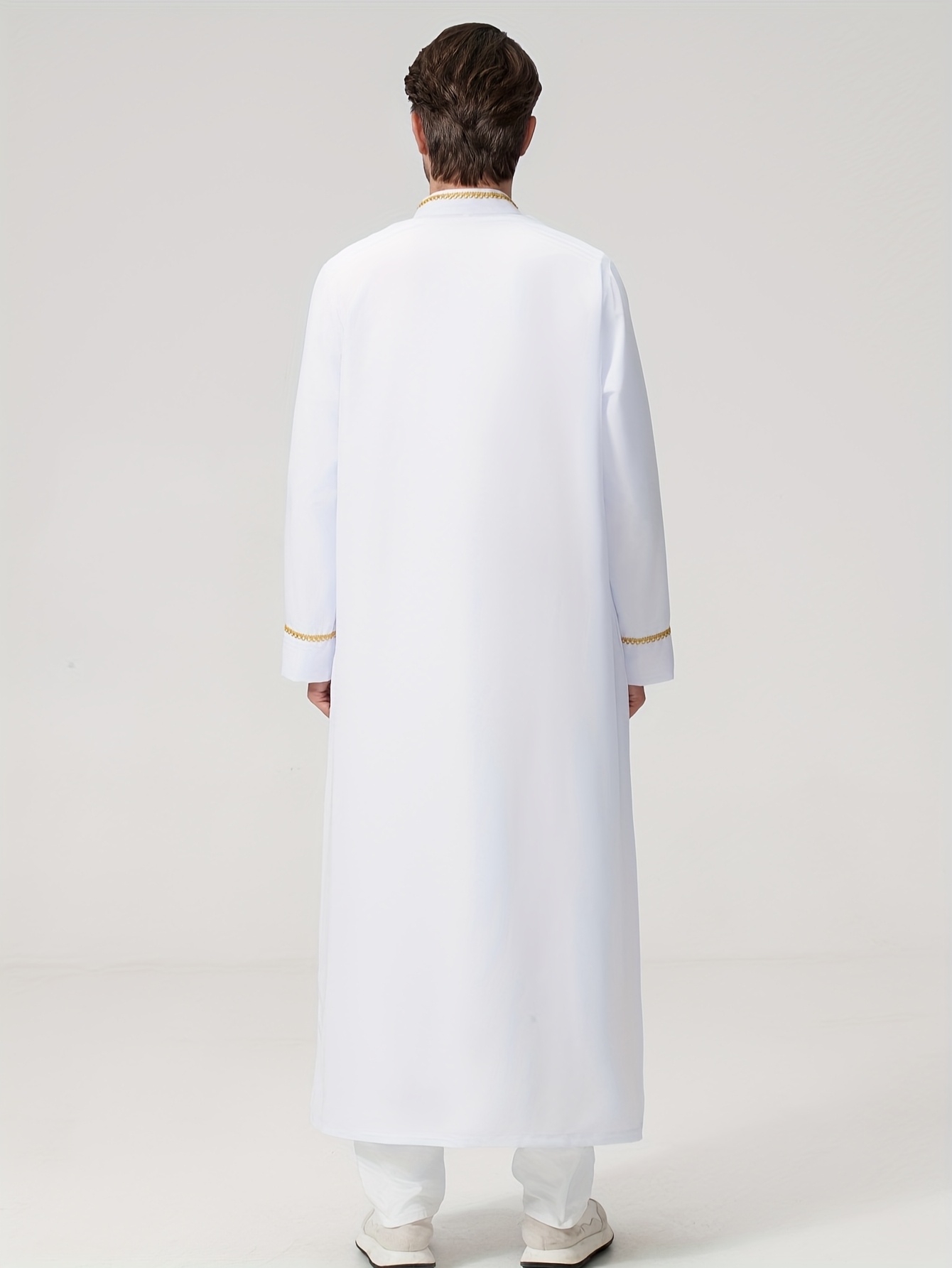 2025 - Thobe Arabische heren lange mouwen geborduurde traditionele medium jurk voor moslimkleding, elegante jurk, lange jurk met zakken, geruit