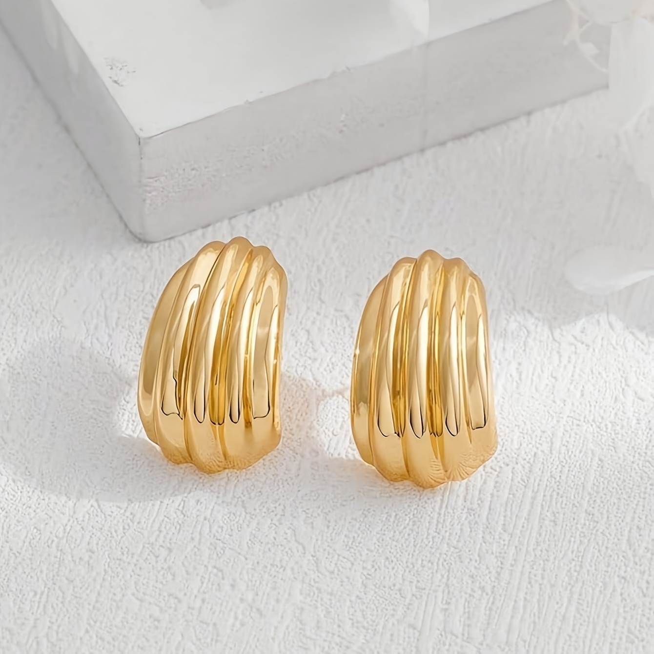 E-shop 1 Paar Vintage Minimalistische Vergoldenete Ohrringe | KC Golden, Zinklegierung, 316 Edelstahlstifte, Bequem für Party und