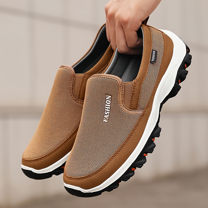 Mens Slip-On Casual Mesh Loafers, Comfortable and Lightweight Vintage Sneakers for Spring/Autumn, Suitable for Outdoor Sports and Hiking