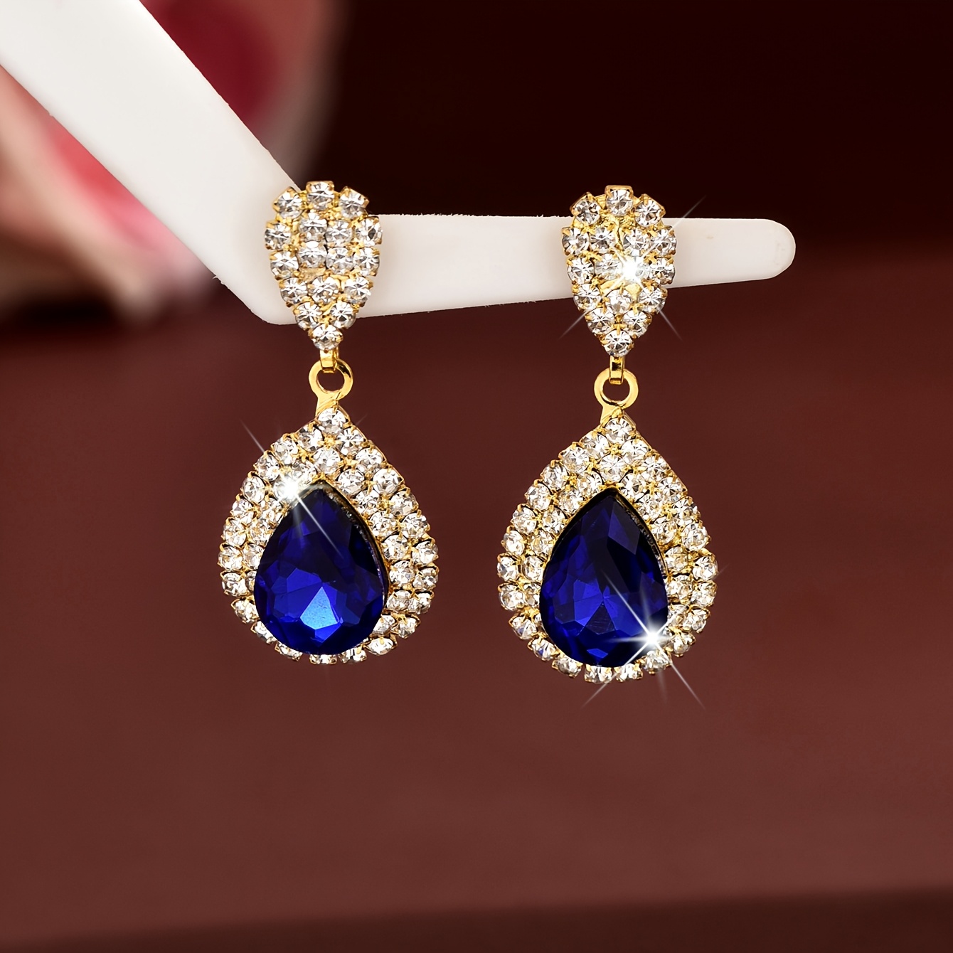 Retro Style Sparkling Water Drop Earrings