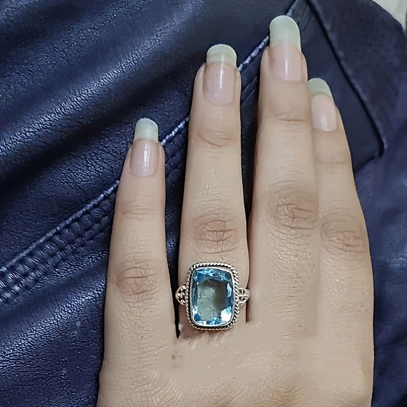 

Vintage Style Zinc Alloy Statement Ring With Rectangular Synthetic Cubic Zirconia - Ideal For Gift-giving And Vacation, Earth Day Celebration Accessory, Versatile For All Seasons