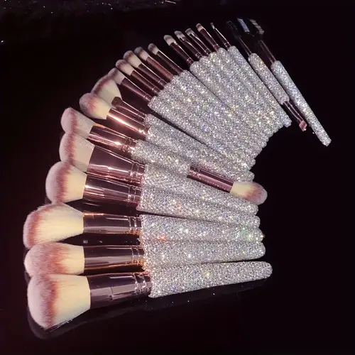 20pcs of high end luxury and very shiny multi functional makeup brush set with diamonds professional facial and eye makeup brush combination with shiny rhinestones high gloss brush with diamonds