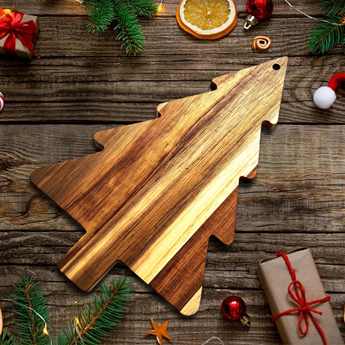 

Christmas Tree-shaped Wooden Cutting Board - Reusable Kitchen Platter For Cheese, Bread, Fruits & Vegetables - Holiday Entertaining