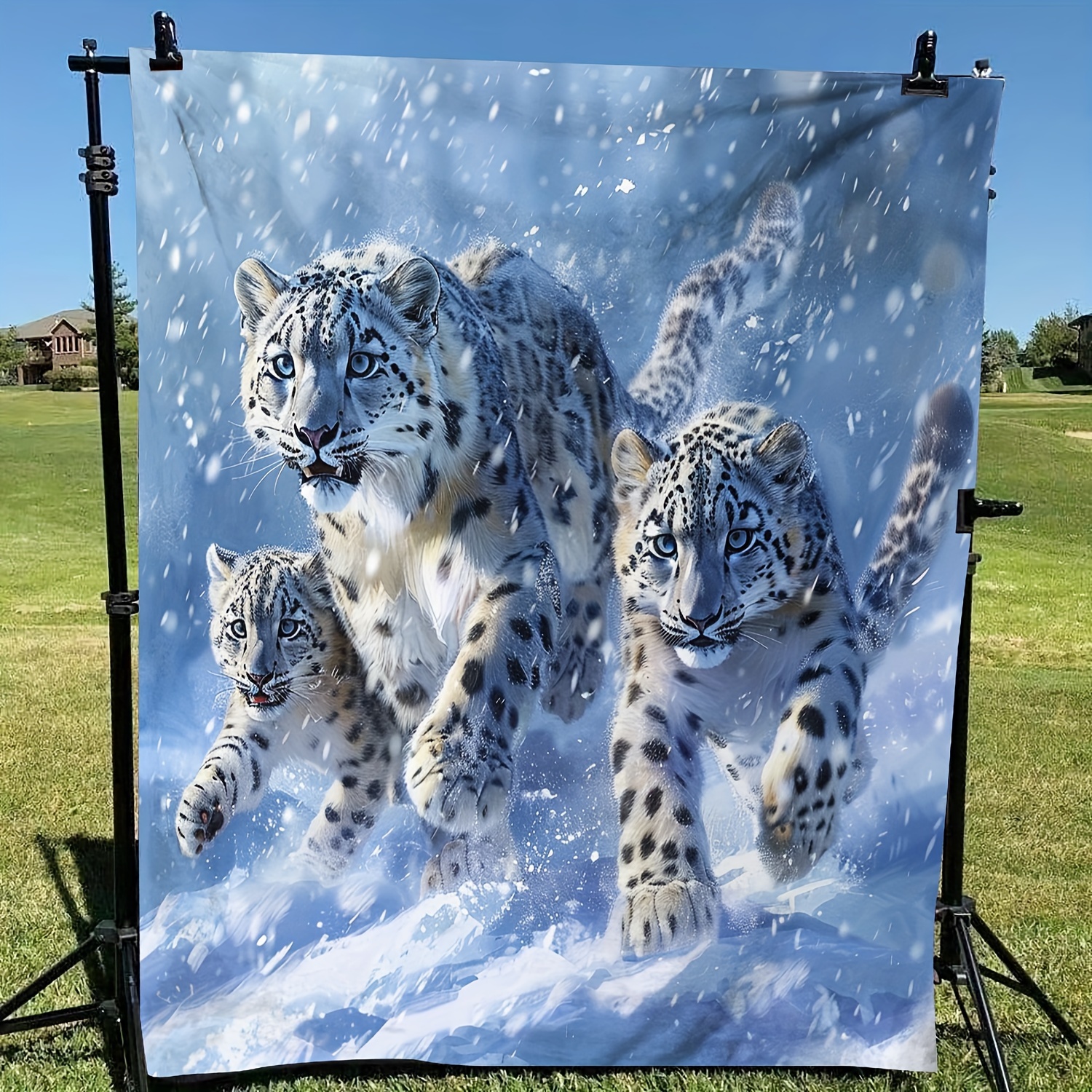 

Cozy Snow Leopard Print Flannel Throw Blanket - Soft, Warm, And Perfect For Couch, Bed, Office, Or Travel - Ideal Gift For Friends Leopard Print Blanket Cozy Blanket