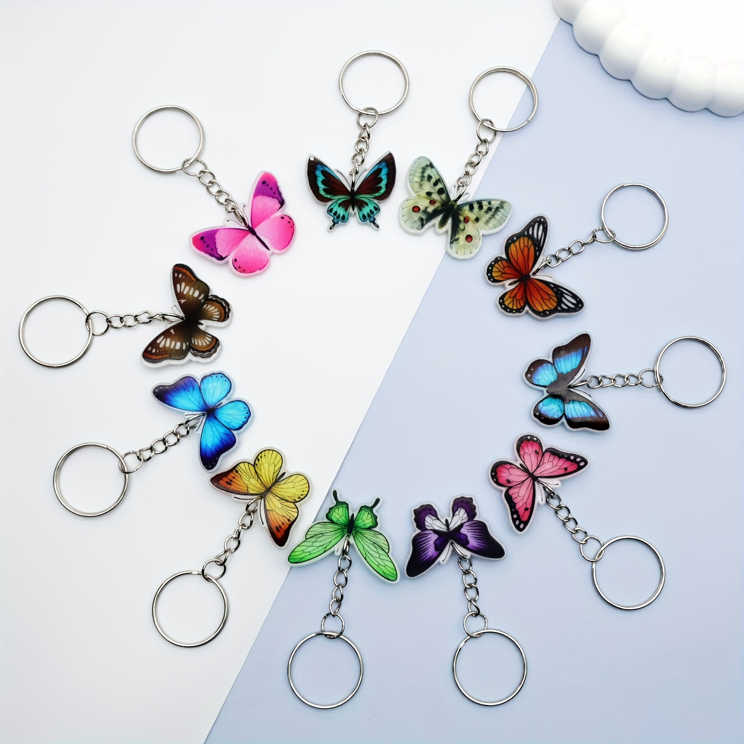 

12pcs Colorful Butterfly Keychains, Elegant Graffiti Fashionable Pendants, Stylish Small Butterfly Keyring, For Keys & Backpacks