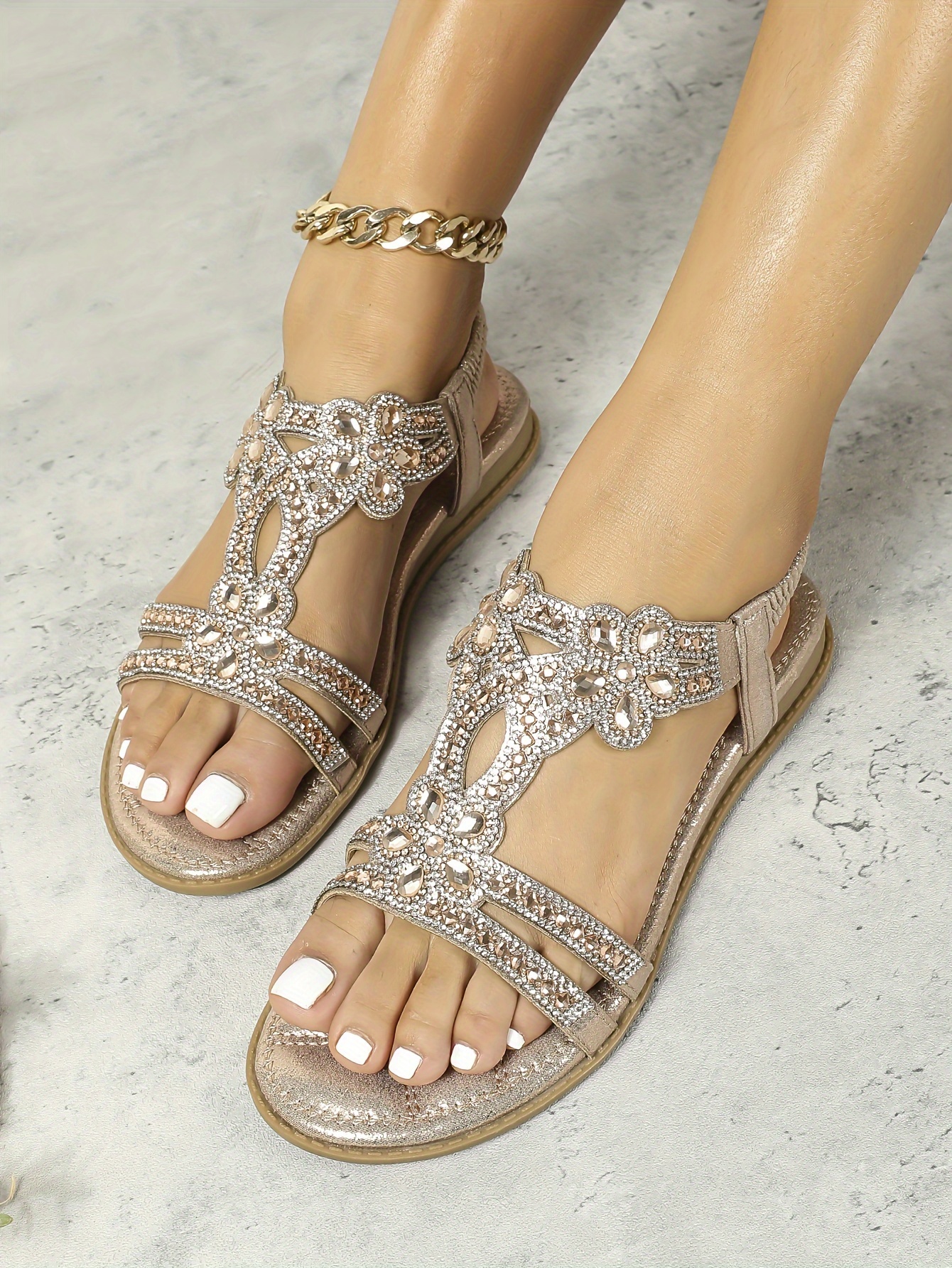 Women s Bohemian Rhinestone Flat Sandals Flower Decor Hollow details 5