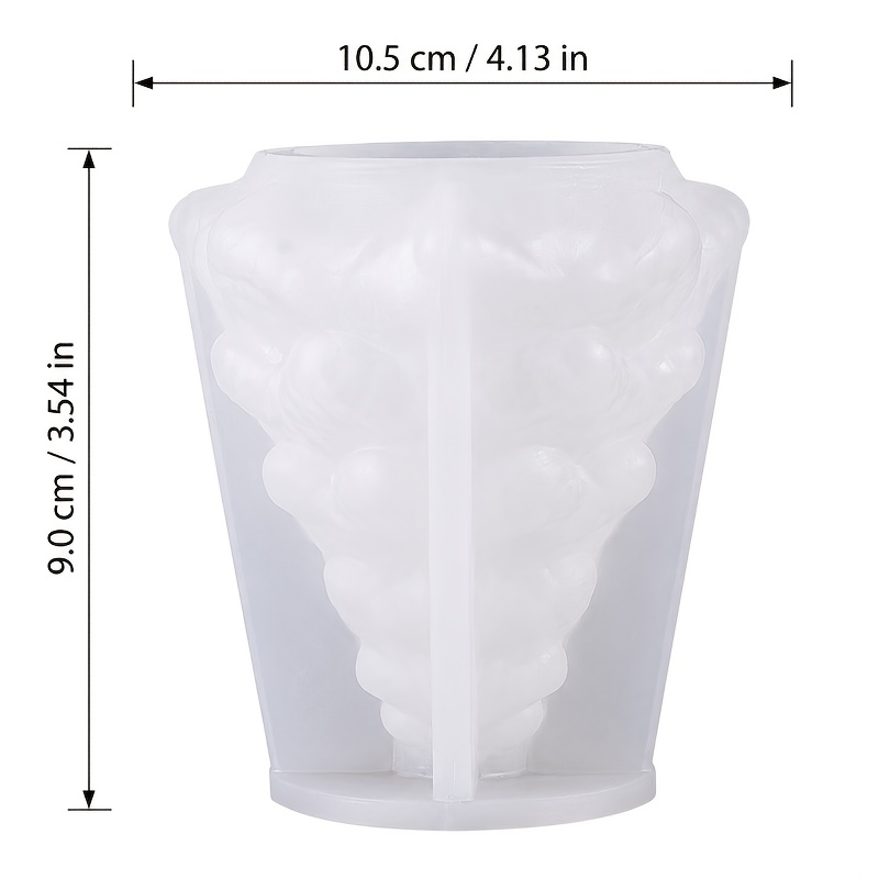 TEMU Un moule en silicone pour bougie d'arbre de Noël avec un motif en relief de de neige ; il est facile à démouler et convient à la création de