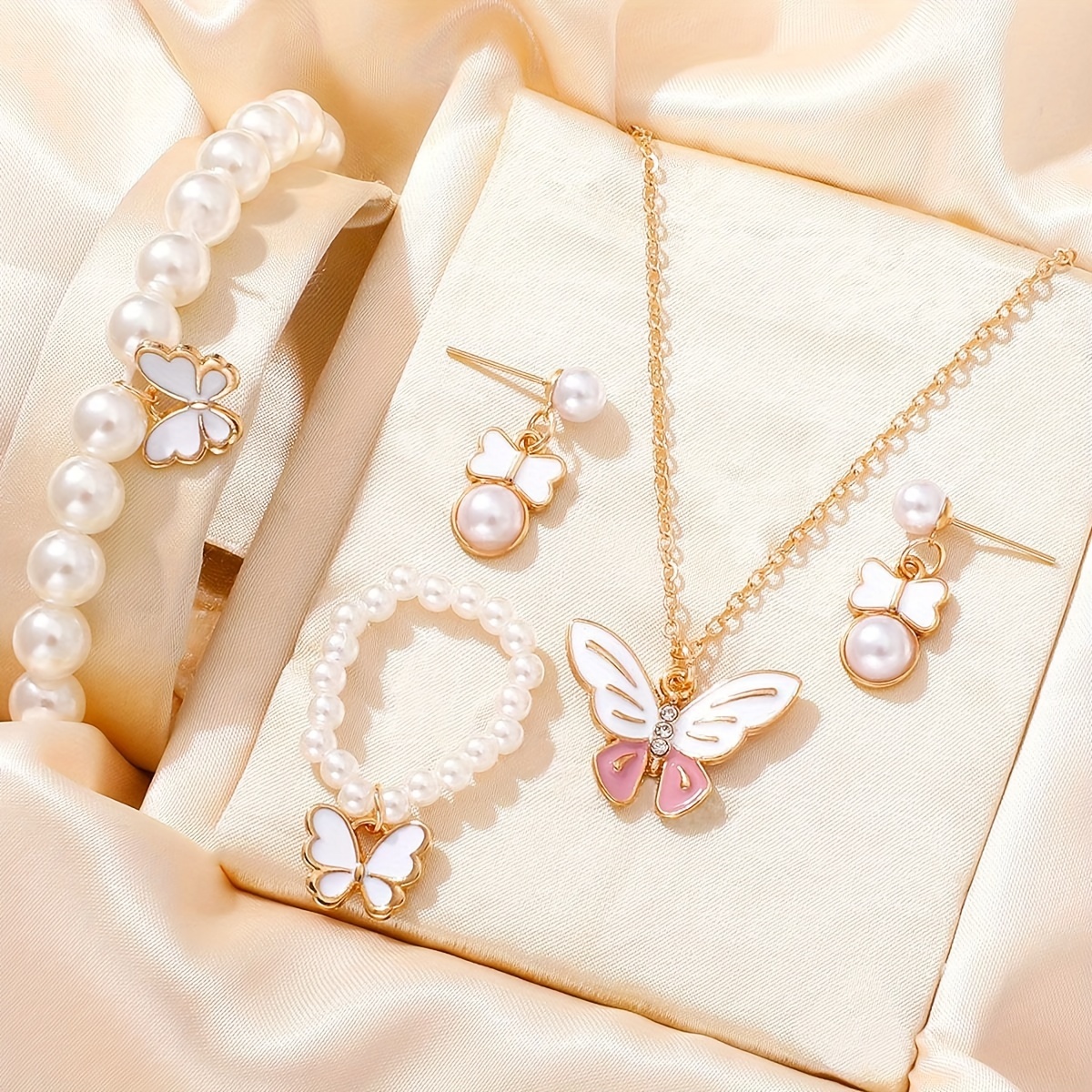 

Bohemian Style Ladies Fashion Faux Pearl Butterfly Jewelry Set With Necklace, Earrings, Bracelet, Elegant Gift For Women