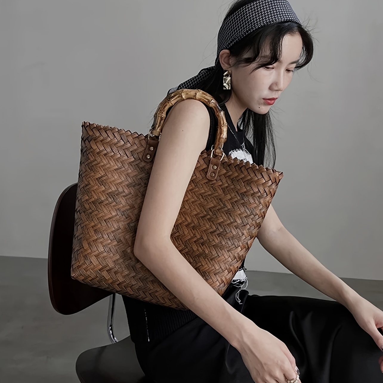 2025 new handmade fashionable versatile woven bag retro Temu