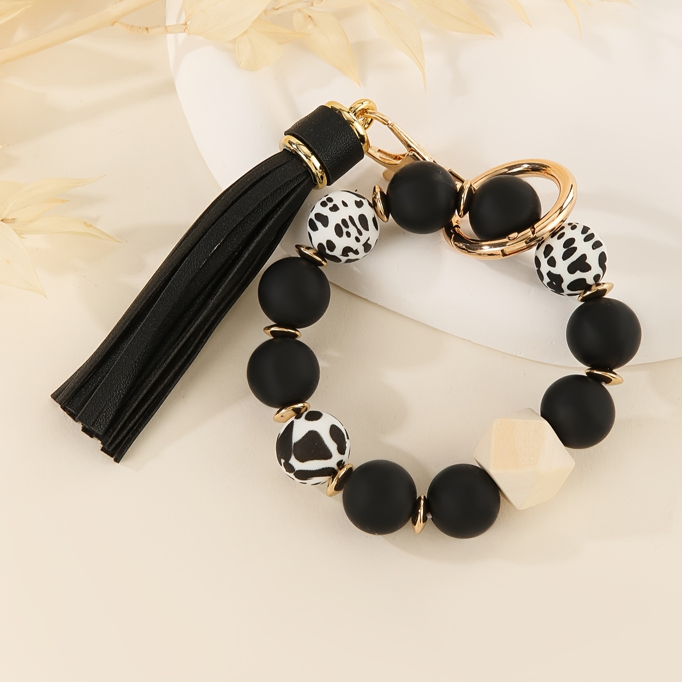 A New Silicone Beaded Bag Charm Suitable For Women' Wear