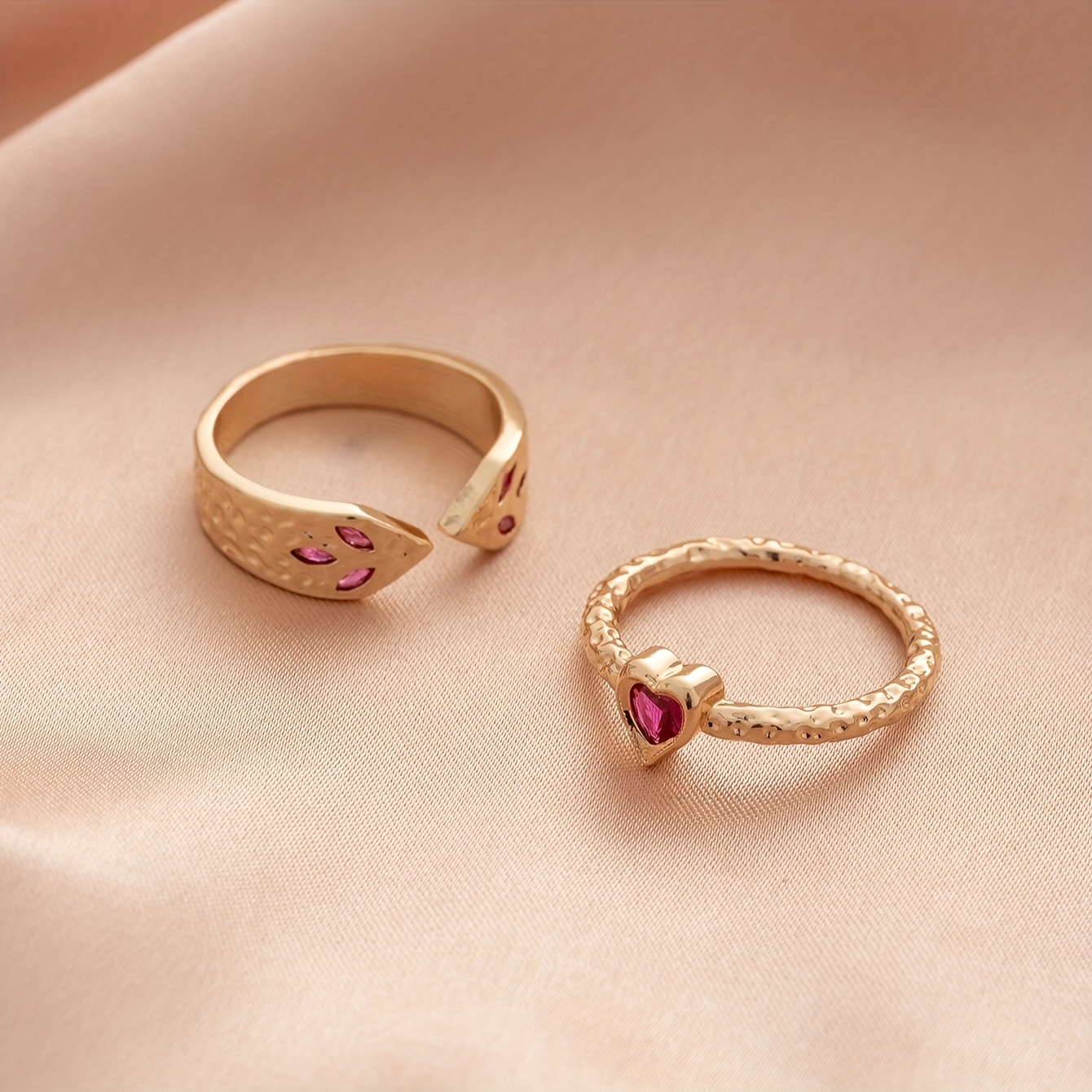 TEMU 2pcs Women's Vintage Rings, Individual Charms Pink Synthetic Zirconia Inlaid Heart Creative Snake Texture Rings, Banquet Music Festival Jewelry