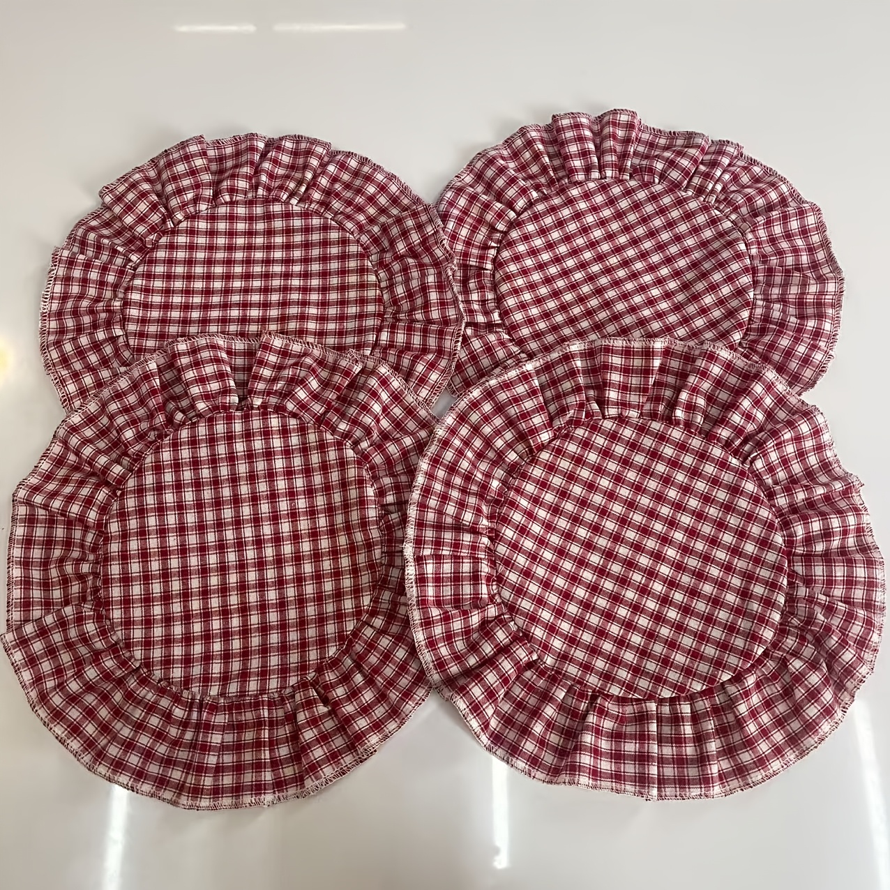TEMU 4pcs Red And White Checkered Round Placemats, Retro Fabric Coasters, Placemats, Pastoral Style Home Western Dessert Cup Mats Table Decoration