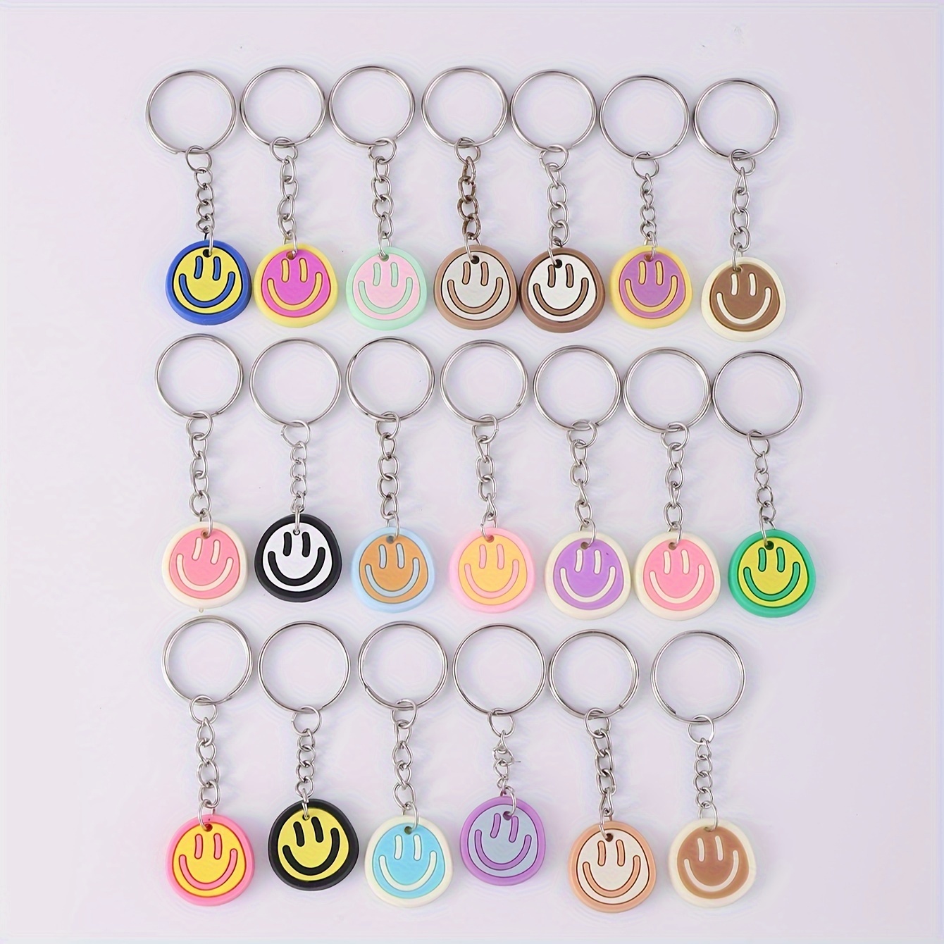 

Cartoon Pvc Happy Expression Keychains - Set Of 20, Multicolor Face Design Key Rings, Cute Bag Accessories, Fashionable Party Favors, Homecoming Festival Decorative Charms, Ring Buckle Closure