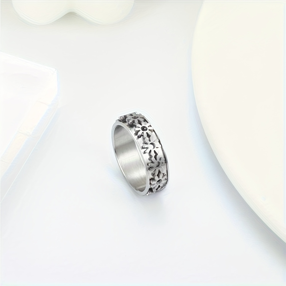 1pc fidget ring for anxiety 316l stainless steel spinner ring for men anti anxiety ring cool hollow metal flower stress relieving fidget jewelry for teenager Product details 1