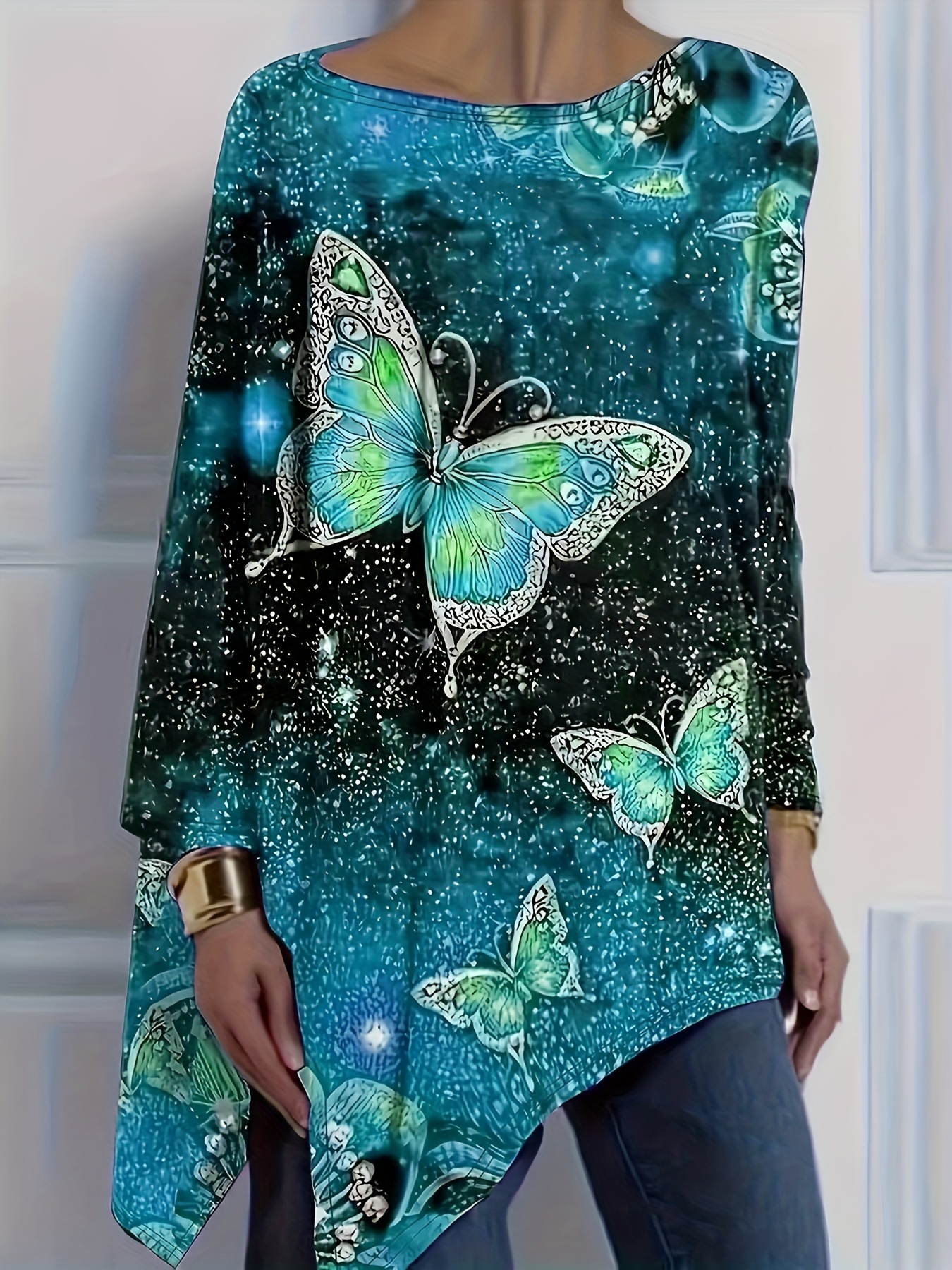 Plus Size Butterfly Print T-Shirt Casual Asymmetrical Hem Long Sleeve Top For Spring & Fall Women's Plus Size Clothing