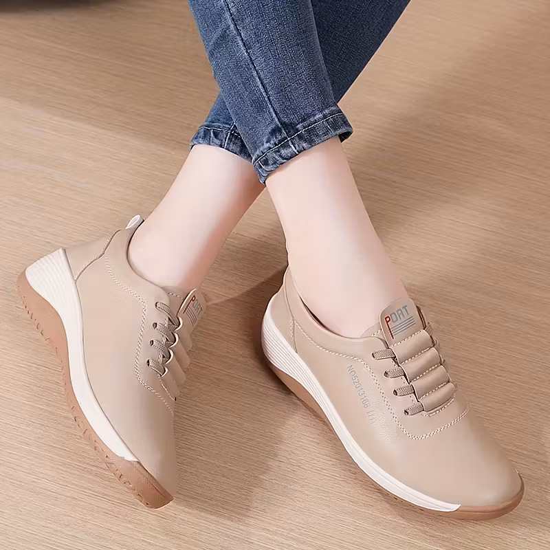 chaussures de maman élégantes pour femme, chaussures de travail décontractées antidérapantes à allongeant, mocassins à semelle durable et confortable, avec semelle épaisse à allongeant, confort à enfiler à semelle souple, lacets élastiques, baskets décontractées polyvalentes et Détails du produit 7