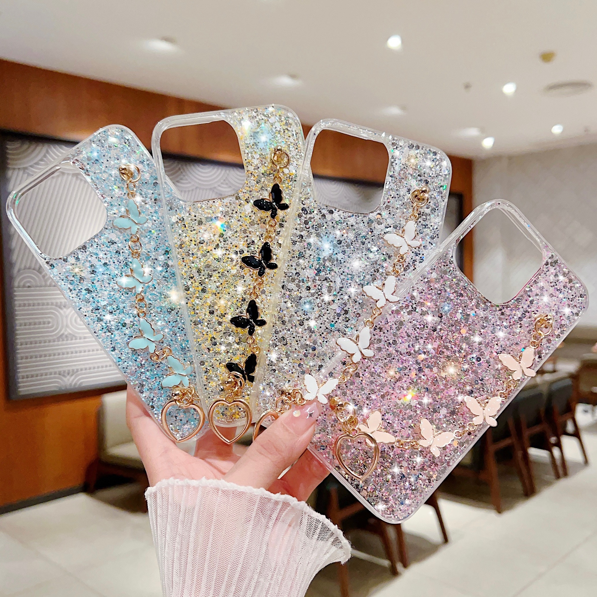 

Dreamy High Flash Butterfly Bracelet Suitable For Full Bag Fall Protection Case Creative Simple Niche For For Iphone 15 14 13 12 11 X Xr Xs Pro Plus Max.