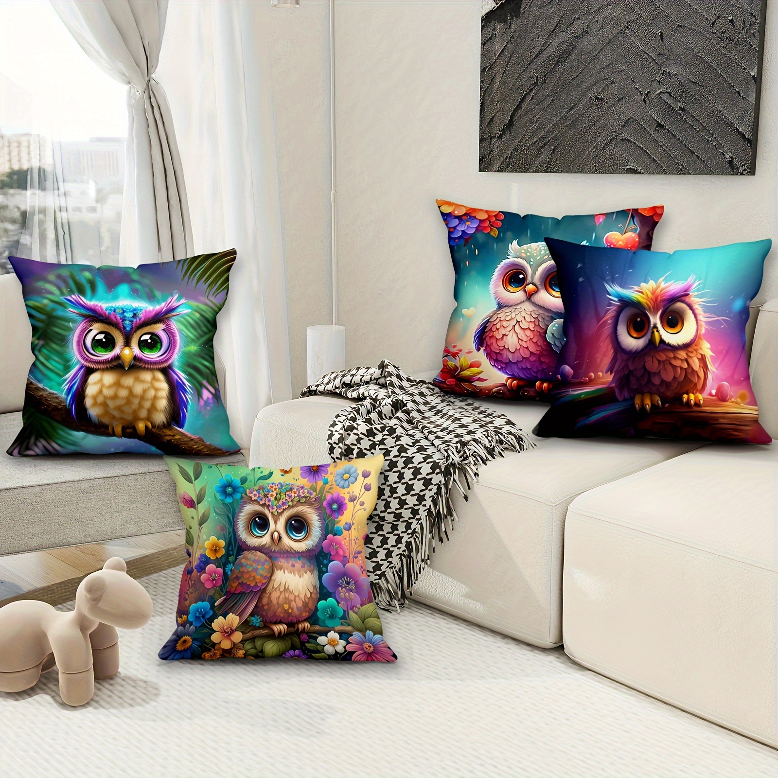 

4pcs, Short Plush Pillow Case Big Eyes Cartoon Owl Pattern Feels Very Soft 17.7 "x17.7" Single Sided Print Without Pillow Pin Room Decor Office Decor Home Decor Car Decor