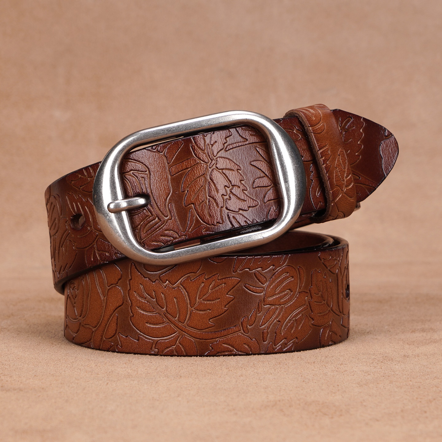 TEMU Women's Leather Belt With A Pin , Stylish And Casual, With Jeans Or Casual Pants, Featuring Embossed Designs, A Easy And Versatile Option For