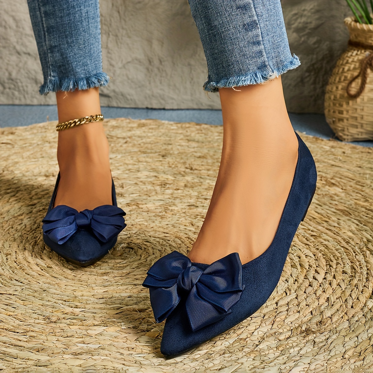 Women's Slip-On Pointed-Toe Flats with Bow Detail Soft Velvet Casual  Shoes in Navy, Red Purple Lightweight PU Sole Lining for Casual 