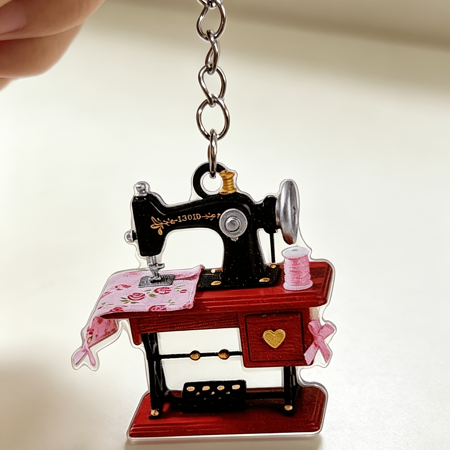 TEMU 2d Flat - [2d Flat][2d Flat] A 2d Flat Retro Sewing Machine Acrylic Keychain - Featuring A Decorative Vintage Sewing , Made Of Durable 2d Flat