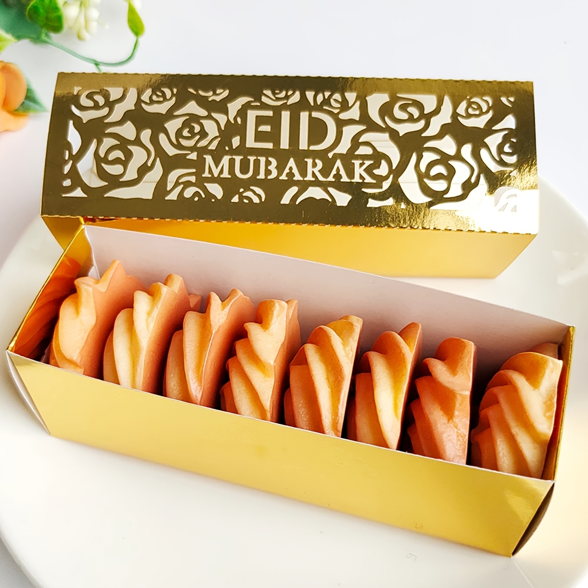 

5pcs Mini Boîtes à Bonbons Motif Rose Dorée - Parfaites pour les Célébrations du Ramadan & les de Mariage, Fournitures de Fête de l'Aïd, Emballage Cadeau en , 4.72x1.57x1.18in