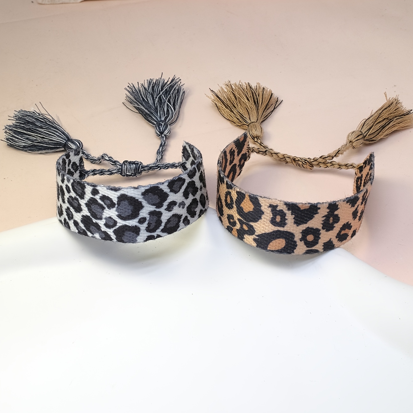 Image of This Stylish Two-piece Set Features A Handcrafted Vintage Bohemian Bracelet With Leopard Print And Tassels, Wear, Parties, And Travel